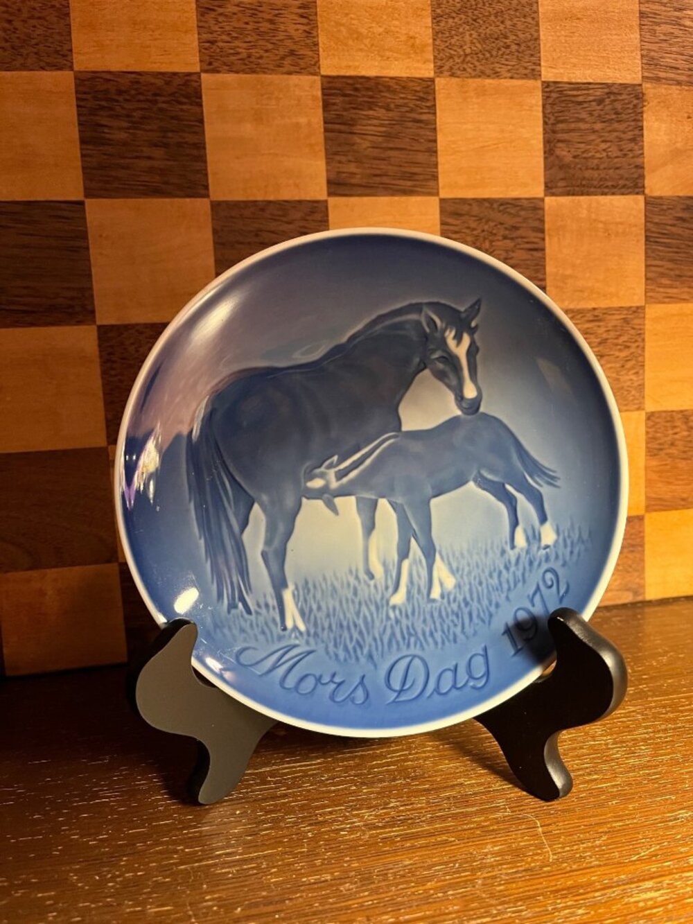 B&G Copenhagen Denmark Porcelain Blue and White 1972 Horse Plate A1306